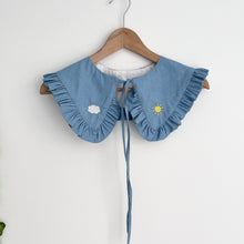 Load image into Gallery viewer, Embroidered Chambray Detachable Collar