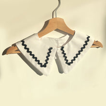 Load image into Gallery viewer, White Cotton Pointy Collar