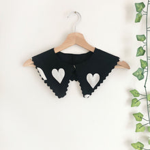 Load image into Gallery viewer, Loveheart Pointy Collar