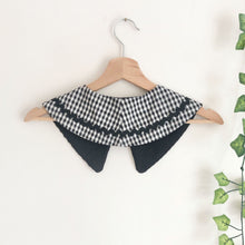 Load image into Gallery viewer, Gingham Cotton Pointy Collar- Black