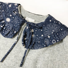 Load image into Gallery viewer, Celestial Print Cotton Removable Frill collar