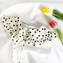 Load image into Gallery viewer, Kids Polkadot Cotton Detachable Collar