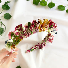 Load image into Gallery viewer, Floral Print Rouched headband