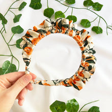 Load image into Gallery viewer, Peach Print Rouched headband