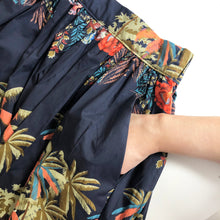 Load image into Gallery viewer, Giraffe Print Cotton Midi Skirt