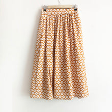 Load image into Gallery viewer, Mustard Print Cotton Midi Skirt