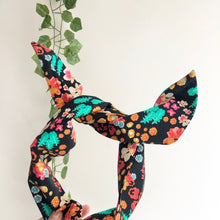 Load image into Gallery viewer, Vibrant Floral Print Cotton Wire Headband