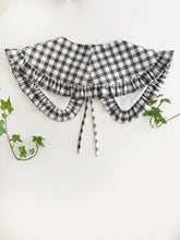 Load image into Gallery viewer, Grey Gingham Cotton Detachable Collar