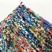 Load image into Gallery viewer, Vibrant Floral Midi Skirt