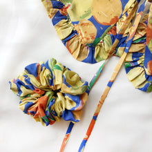 Load image into Gallery viewer, Fruit Salad Print Detachable Collar