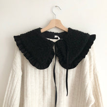 Load image into Gallery viewer, Oversized Sherpa Collar, Frill collar, Detachable Frill collar- Black