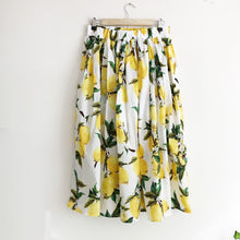 Load image into Gallery viewer, Lemon Print Cotton Midi Skirt