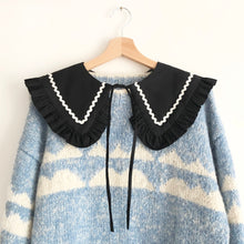 Load image into Gallery viewer, Black Detachable Collar with Ric Rac Trim