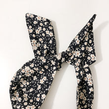 Load image into Gallery viewer, Ditsy Flora Print Cotton Wire Headband