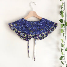 Load image into Gallery viewer, Floral Pattern Mix Detachable Collar