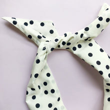 Load image into Gallery viewer, Polakdot Cotton Wire Headband