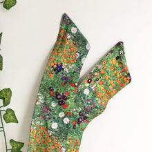 Load image into Gallery viewer, Flower Garden Print Cotton Wire Headband