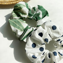 Load image into Gallery viewer, Green Foliage Print Cotton Scrunchy Hair Tie