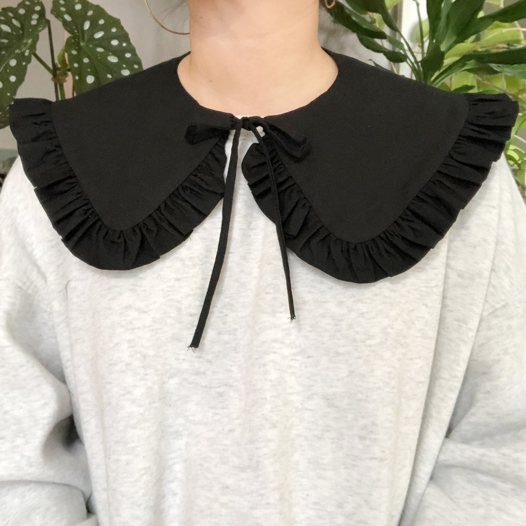 Black Cotton Removable Frill collar - Black