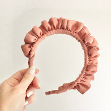 Load image into Gallery viewer, Dusty Pink Rouched headband
