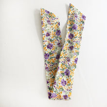 Load image into Gallery viewer, Purple Floral Print Cotton Wire Headband

