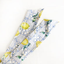 Load image into Gallery viewer, Tile Print Cotton Wire Headband
