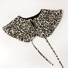 Load image into Gallery viewer, Leopard Print Cotton Detachable Collar
