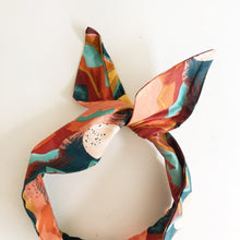 Load image into Gallery viewer, Sandy Mountain Print Cotton Wire Headband
